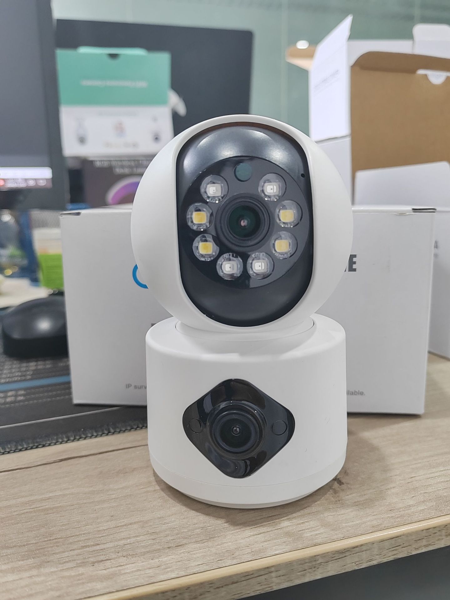 YI Lot APP 4MP Dual Lens Full  - Baby Products Video review and price